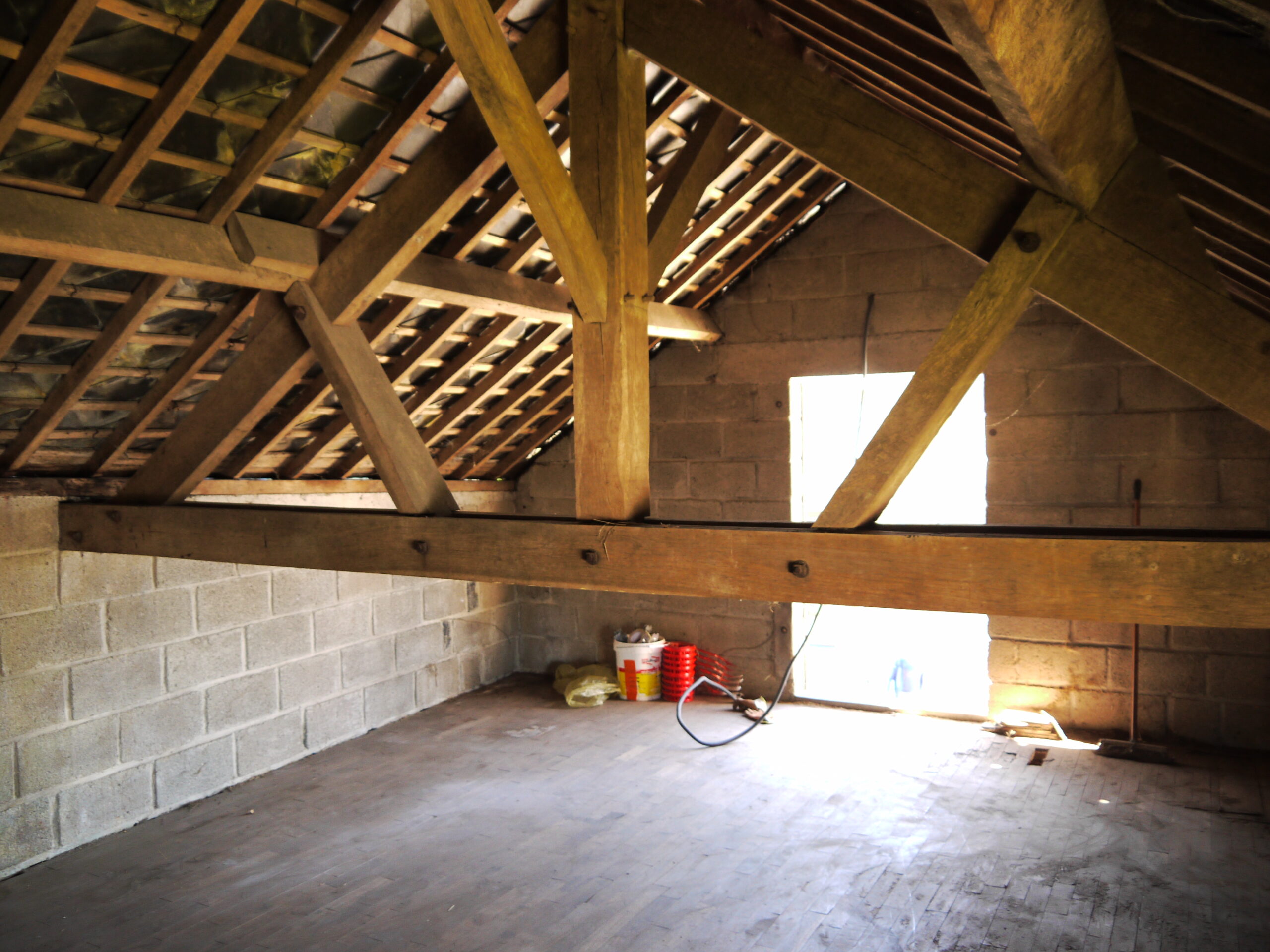 RENOVATION GRENIER AVANT 2